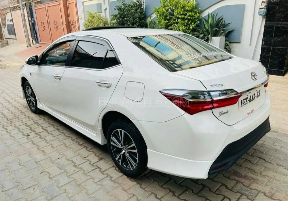 Toyota Corolla 2022 for sale in Pak pattan sharif