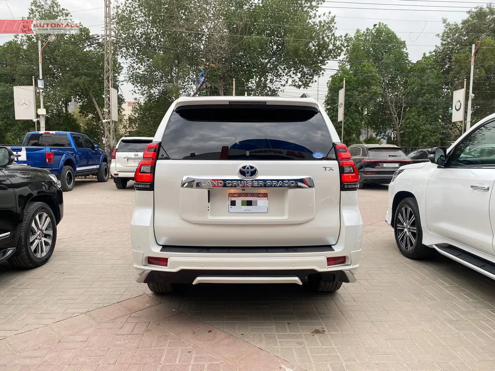 Toyota Prado 2019 for Sale in Karachi Toyota Prado 2019 for Sale in Karachi Image-6