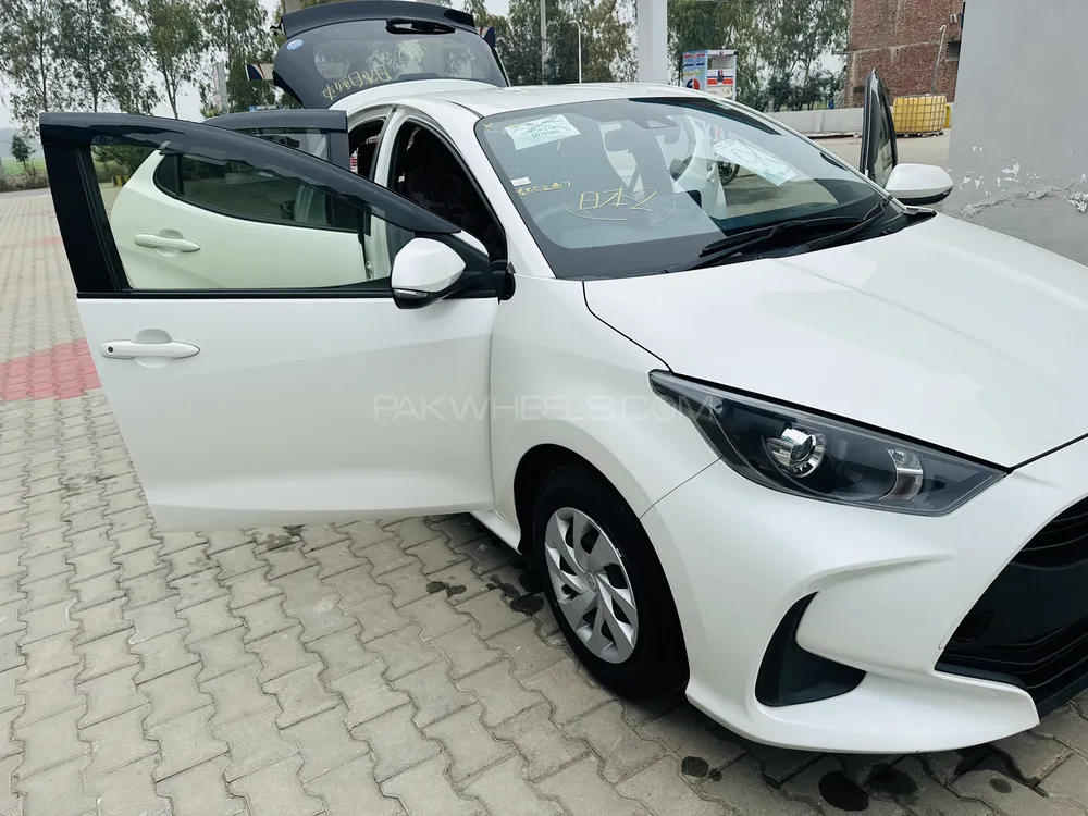 Toyota Yaris Hatchback 2020 for sale in Sialkot