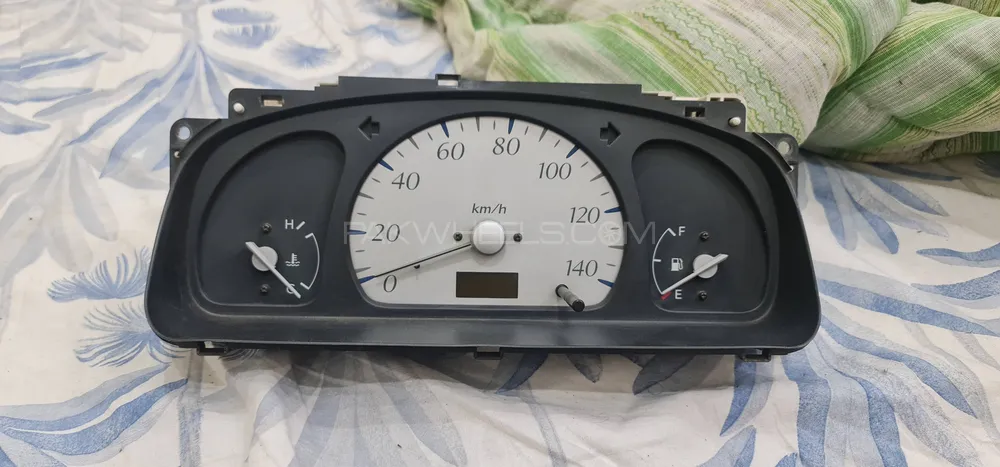 Japanese alto automatic speed meter Image-1