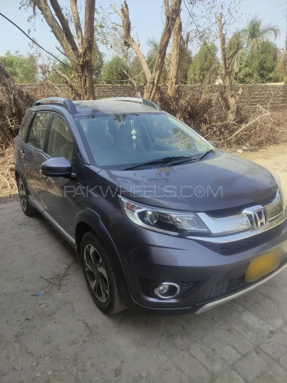 Honda BR-V 2018 for Sale in Khanpur Image-1
