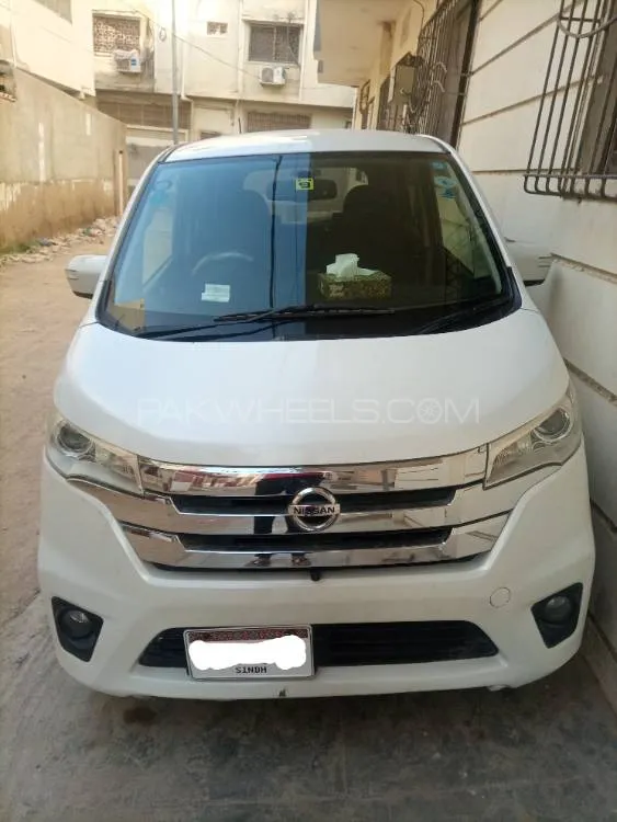 Nissan Dayz Highway Star 2013 for sale in Karachi