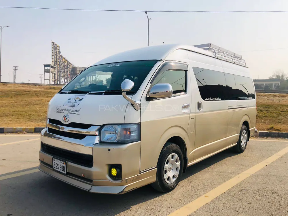 Toyota Hiace 2016 for sale in Islamabad
