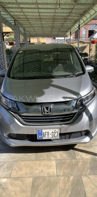Honda Freed 2018 for Sale in Peshawar Image-1