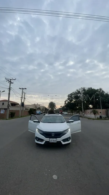 Honda Civic 2019 for Sale in Faisalabad Image-1