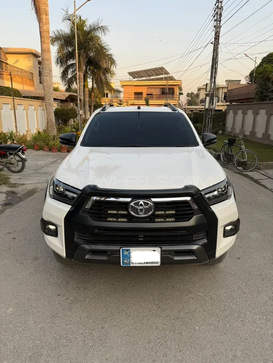 Toyota Hilux 2022 for Sale in Peshawar Image-1