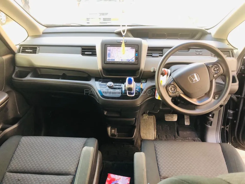Honda Freed 2017 for sale in Karachi