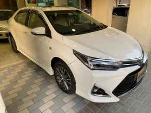 Toyota Corolla Altis Grande CVT-i 1.8 2021 for Sale