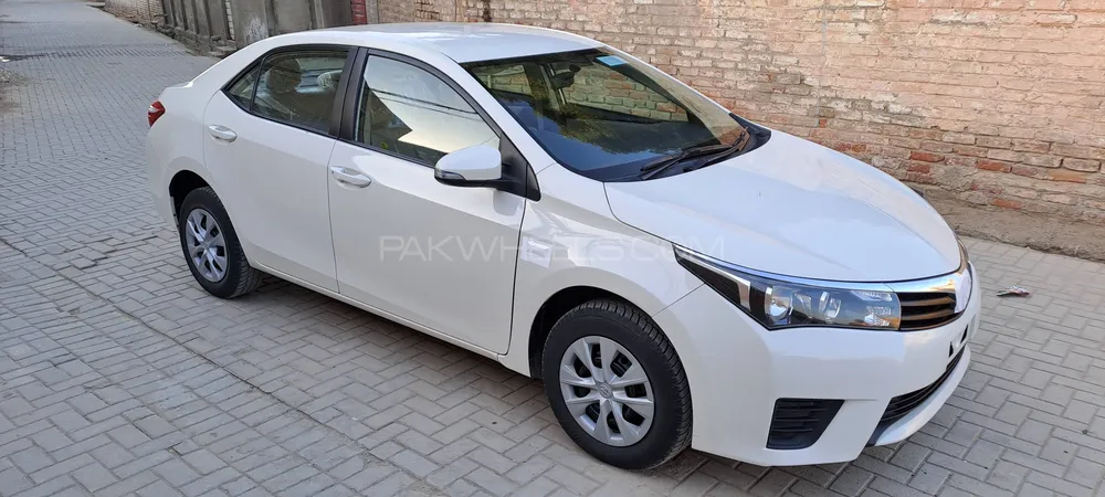 Toyota Corolla 2017 for sale in Rahim Yar Khan
