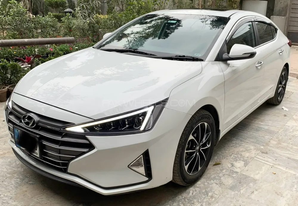 Hyundai Elantra GLS 2022 for sale in Lahore | PakWheels