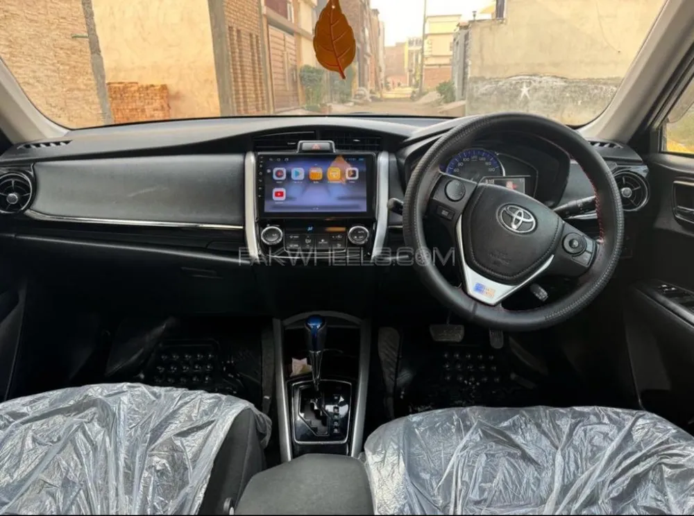 Toyota Corolla Axio 2018 for sale in Peshawar