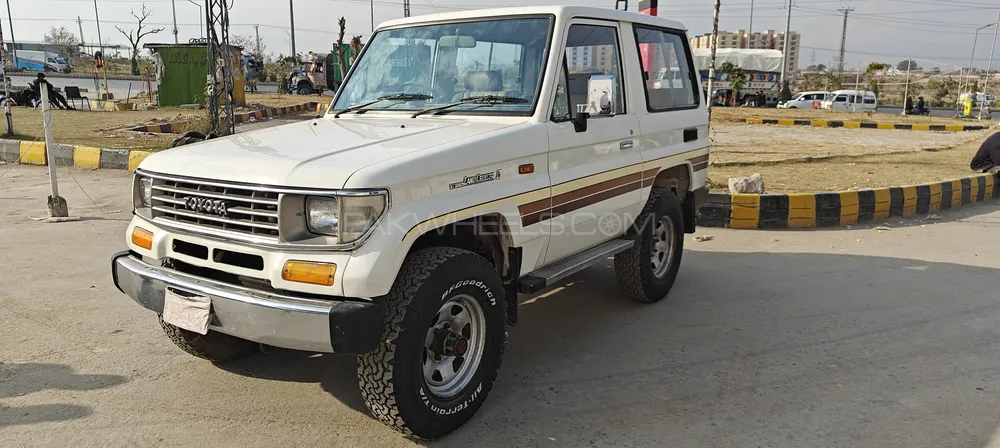 Toyota Land Cruiser 1992 for Sale in Islamabad Image-1