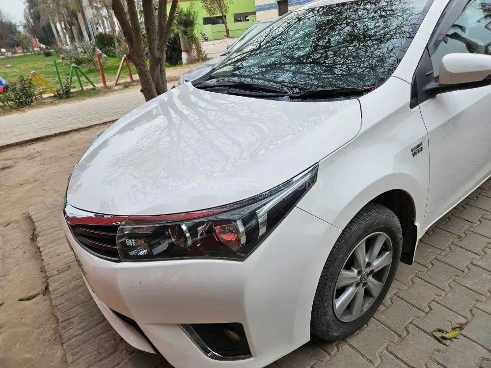 Toyota Corolla 2017 for Sale in Rajana Image-1