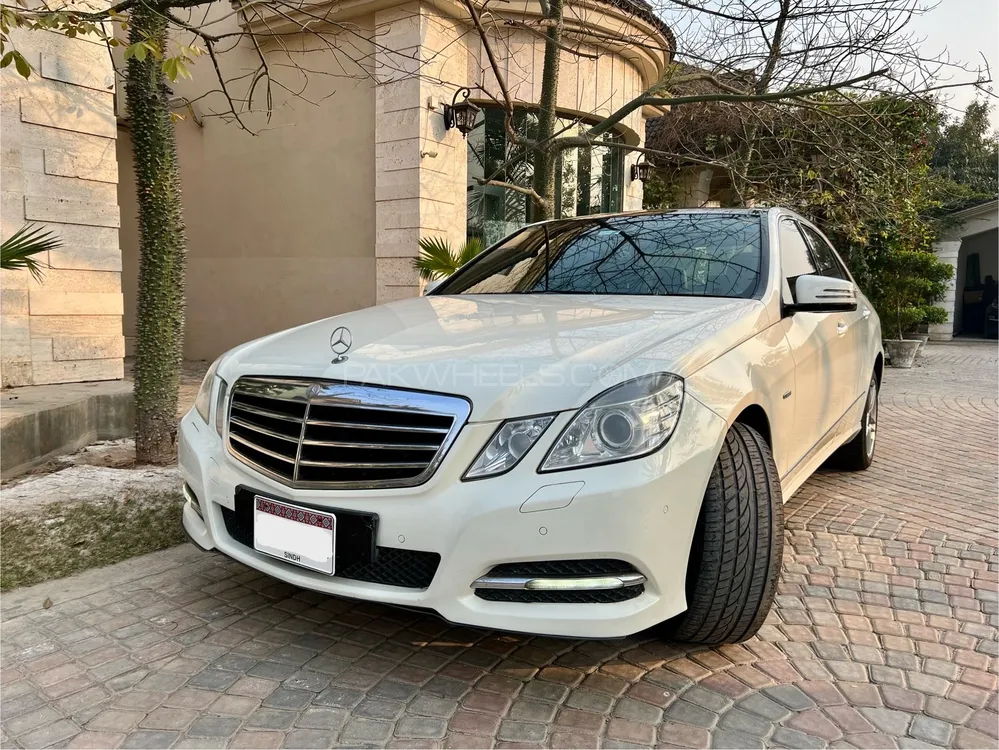 Mercedes Benz E Class 2011 for sale in Lahore