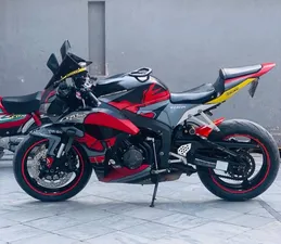 Honda 600cc Bikes for sale in Faisalabad PakWheels