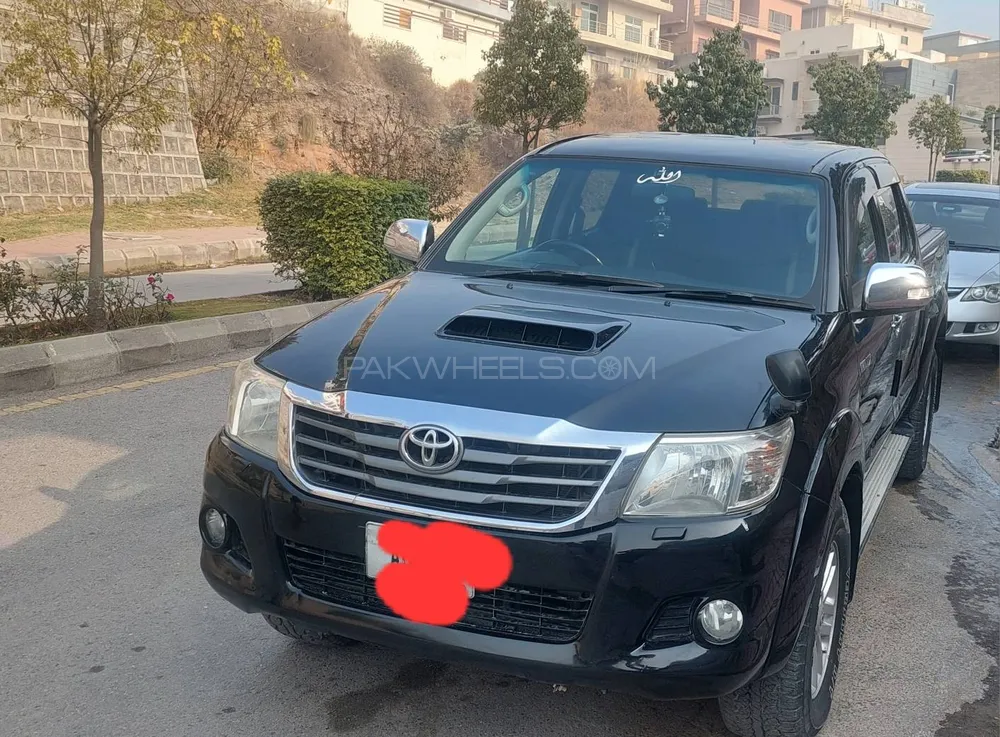 Toyota Hilux 2012 for sale in Islamabad