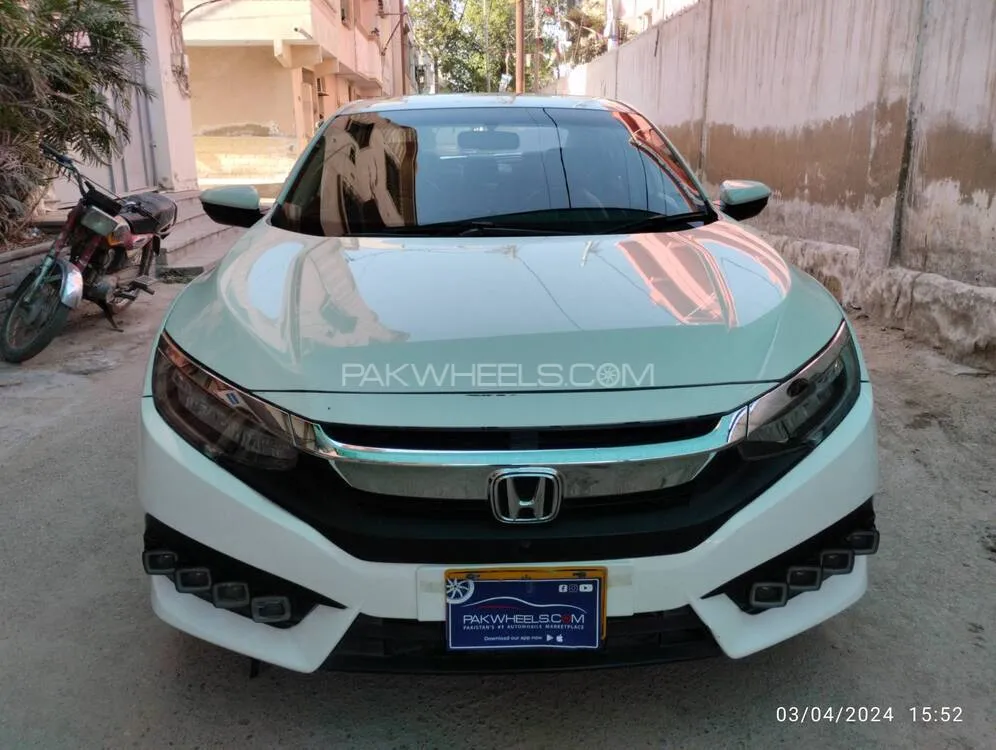 Honda Civic 2020 for Sale in Karachi Image-1