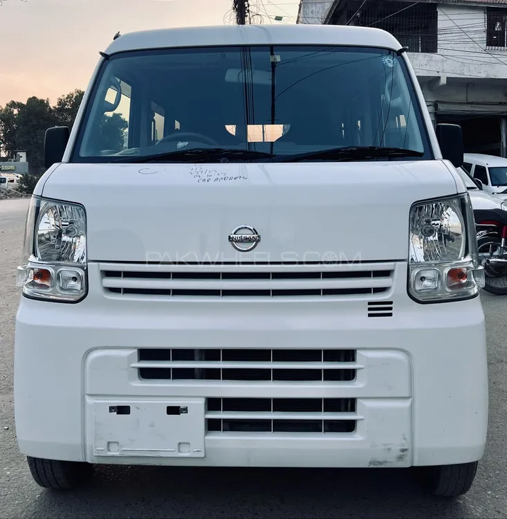 Nissan Clipper 2018 for Sale in Karachi Image-1
