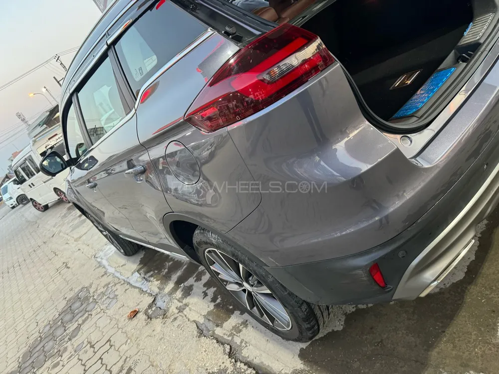 Proton X70 2021 for Sale in Lahore Proton X70 2021 for Sale in Lahore Image-11