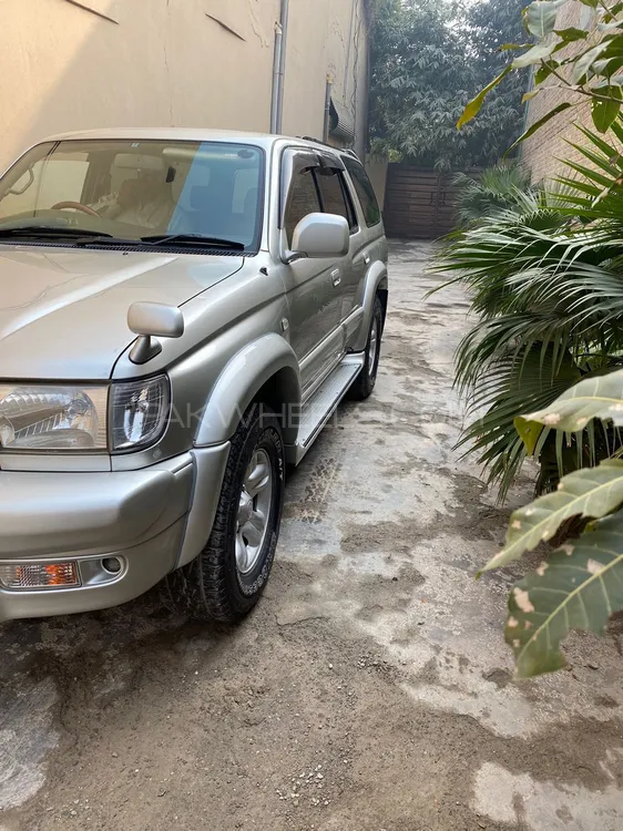 Toyota Surf 2000 for sale in Peshawar