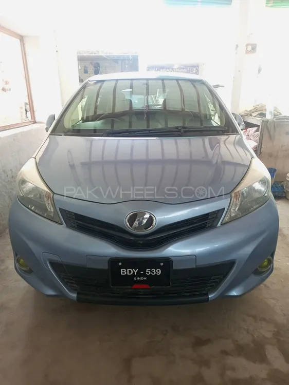 Toyota Vitz 2012 for Sale in Bahawalpur Image-1