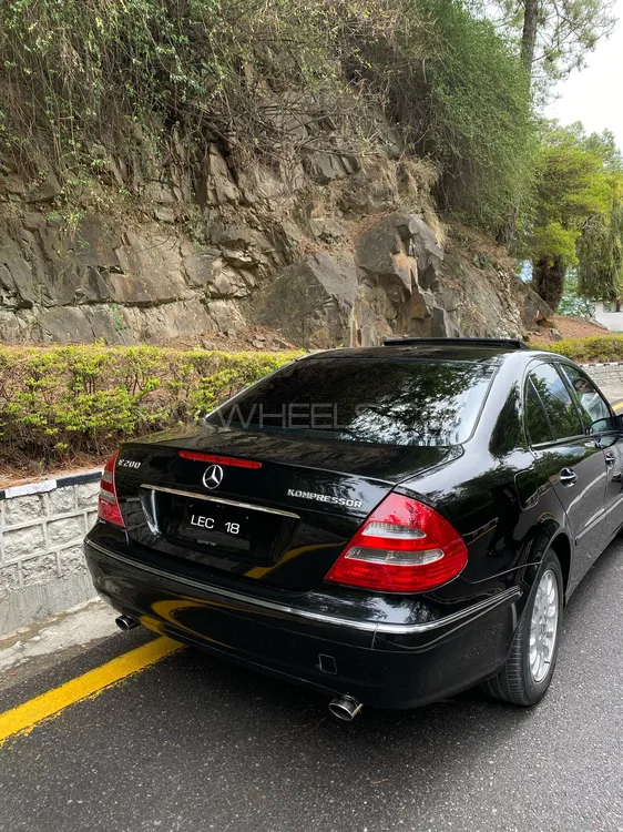 Mercedes Benz E Class 2005 for sale in Wah cantt