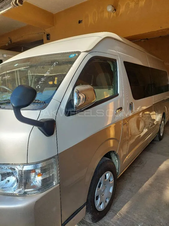 Toyota Hiace 2018 for sale in Lahore