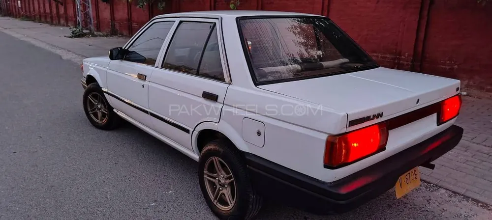 Nissan Sunny 1990 for Sale in Lahore Image-1