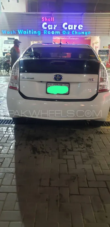 Toyota Prius 2015 for sale in Multan