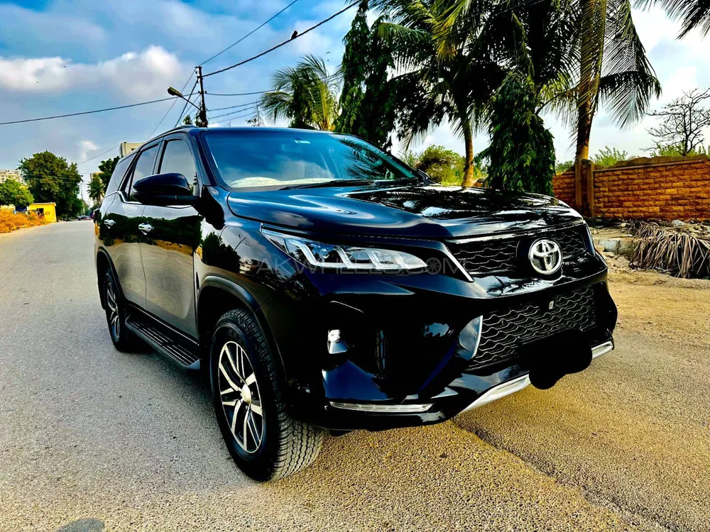 Toyota Fortuner 2021 for sale in Karachi