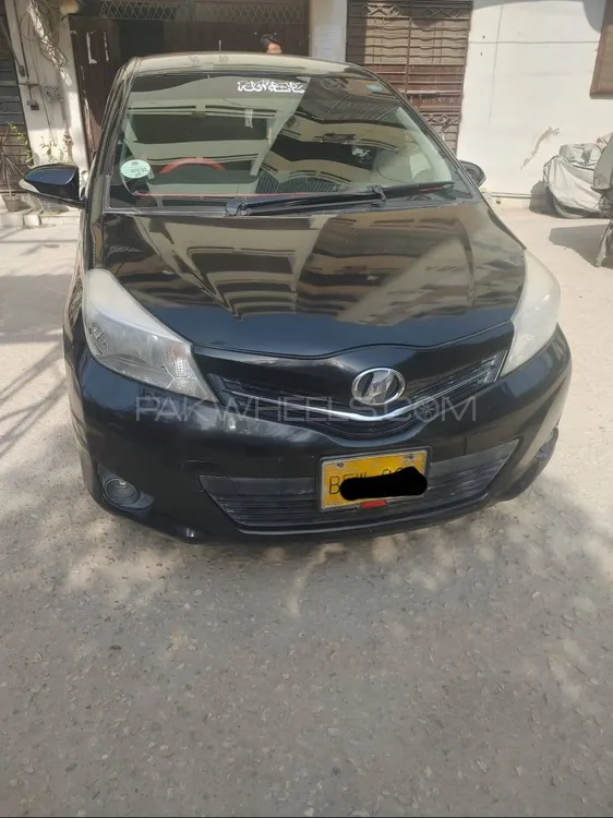 Toyota Vitz 2013 for sale in Hyderabad