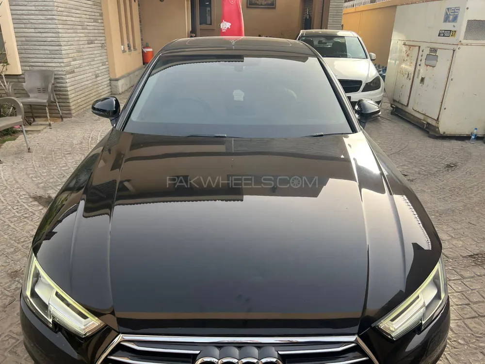 Audi A4 2017 for sale in Karachi