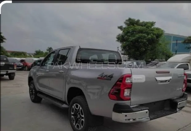 Toyota Hilux 2022 for sale in Peshawar