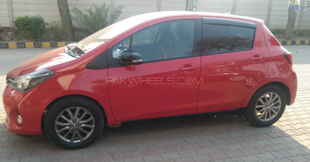 Toyota Yaris 2017 for Sale in Lahore Image-1