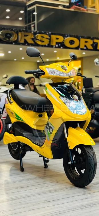 وائی جے فیوچر Mehran 2025 for Sale وائی جے فیوچر Mehran 2025 for Sale Image-3