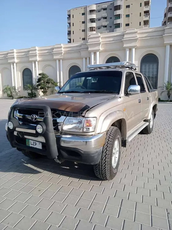 Toyota Hilux 2002 for sale in Islamabad