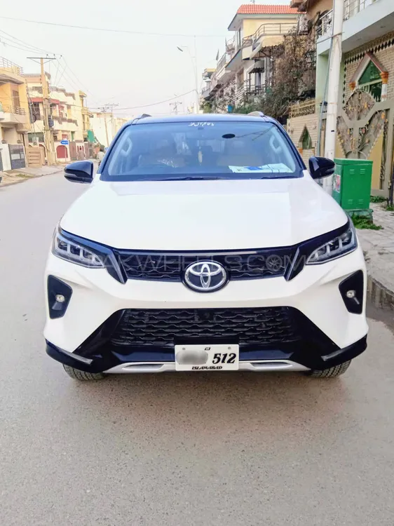 Toyota Fortuner 2021 for Sale in Wah cantt Image-1
