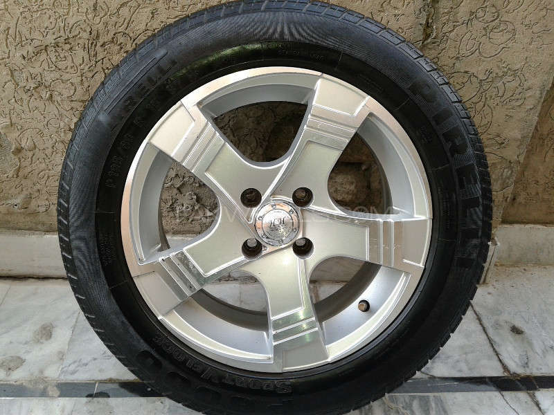 15 size ,  Alloy Rims  & tyres For Sale Image-1