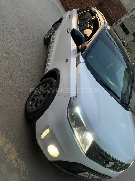 Suzuki Vitara 2018 for Sale in Faisalabad Image-1