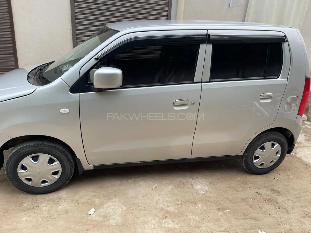 Suzuki Wagon R 2017 for sale in Arifwala
