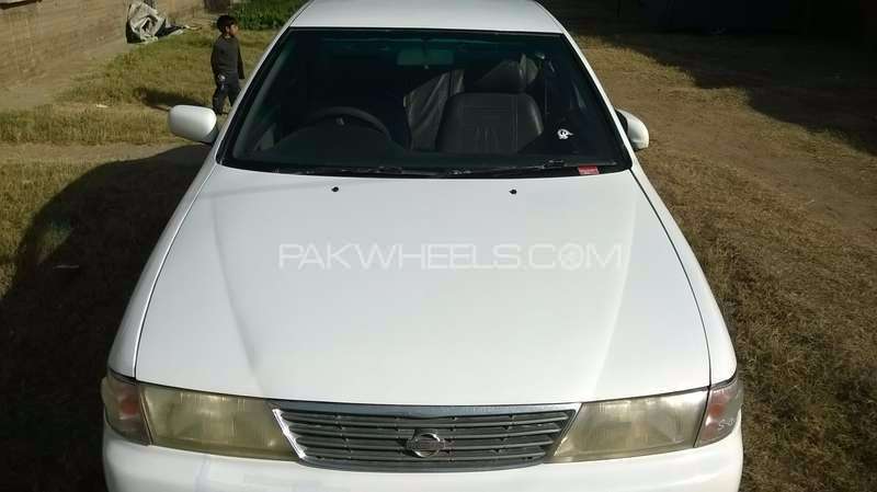 Nissan Sunny 1997 for Sale in Nowshera Image-1