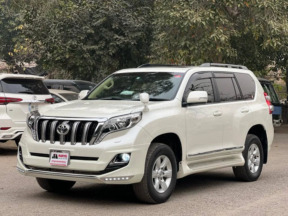 Toyota Prado 2017 for sale in Peshawar