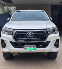 Toyota Hilux Revo V Automatic 2.8 2018 for Sale