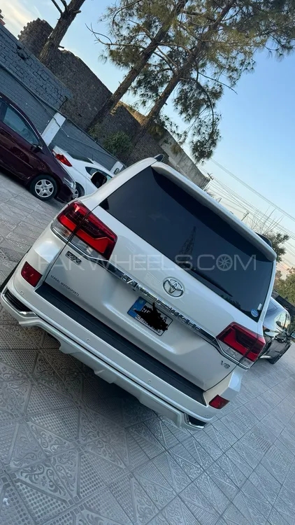 Toyota Land Cruiser 2019 for Sale in Islamabad Toyota Land Cruiser 2019 for Sale in Islamabad Image-8