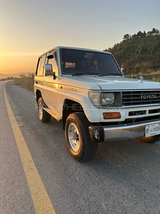 Toyota Land Cruiser 1985 for Sale in Haripur Image-1