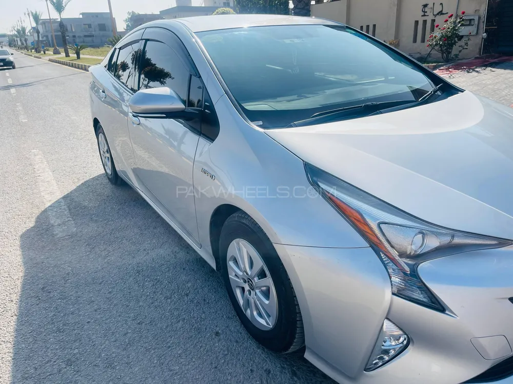Toyota Prius 2018 for sale in Islamabad