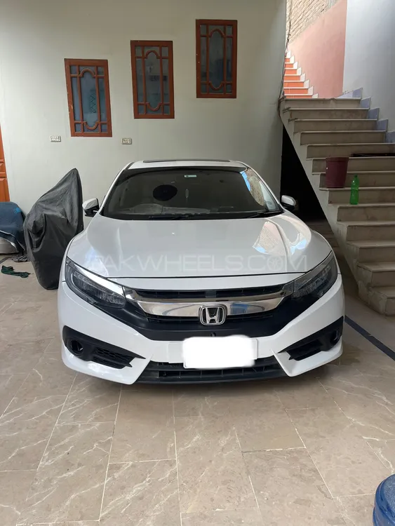 Honda Civic 2017 for Sale in Moro Image-1