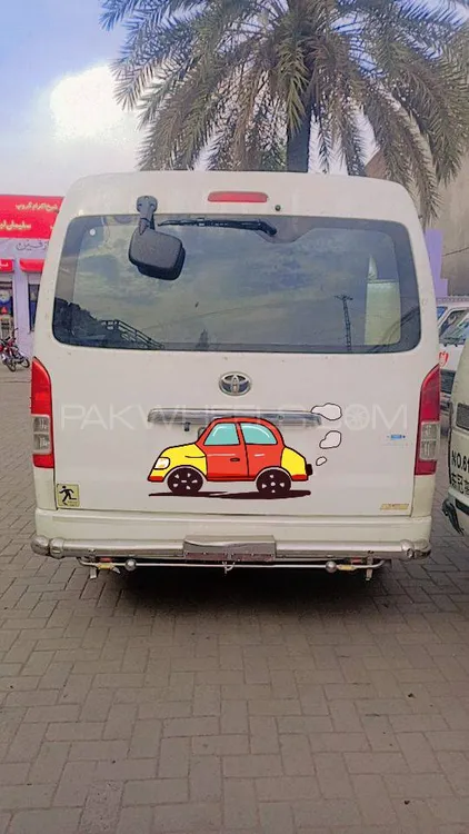 Toyota Hiace 2011 for Sale in Nankana sahib Image-1