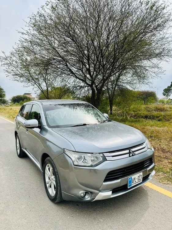 Mitsubishi Outlander 2014 for sale in Islamabad