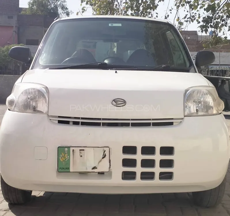 Daihatsu Esse 2014 for Sale in Lahore Image-1